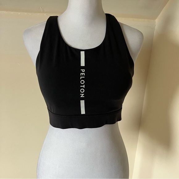 Peloton Here Now High Neck Logo Sports Bra Black size Medium - Picture 2 of 6